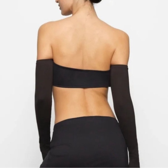 NWT Skims Signature Swim Long Sleeve Bikini Top in Onyx Women’s Sz M - Picture 2 of 11